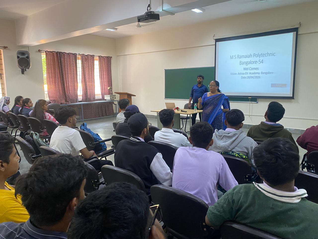 Vision Astraa Electric Vehicle  Academy